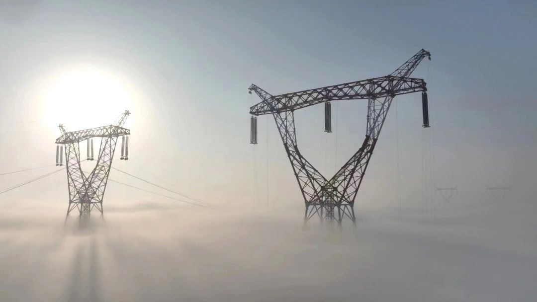 武漢~南昌雙回1000千伏線路工程全線貫通 武漢~南昌雙回1000千伏線路工程全線貫通