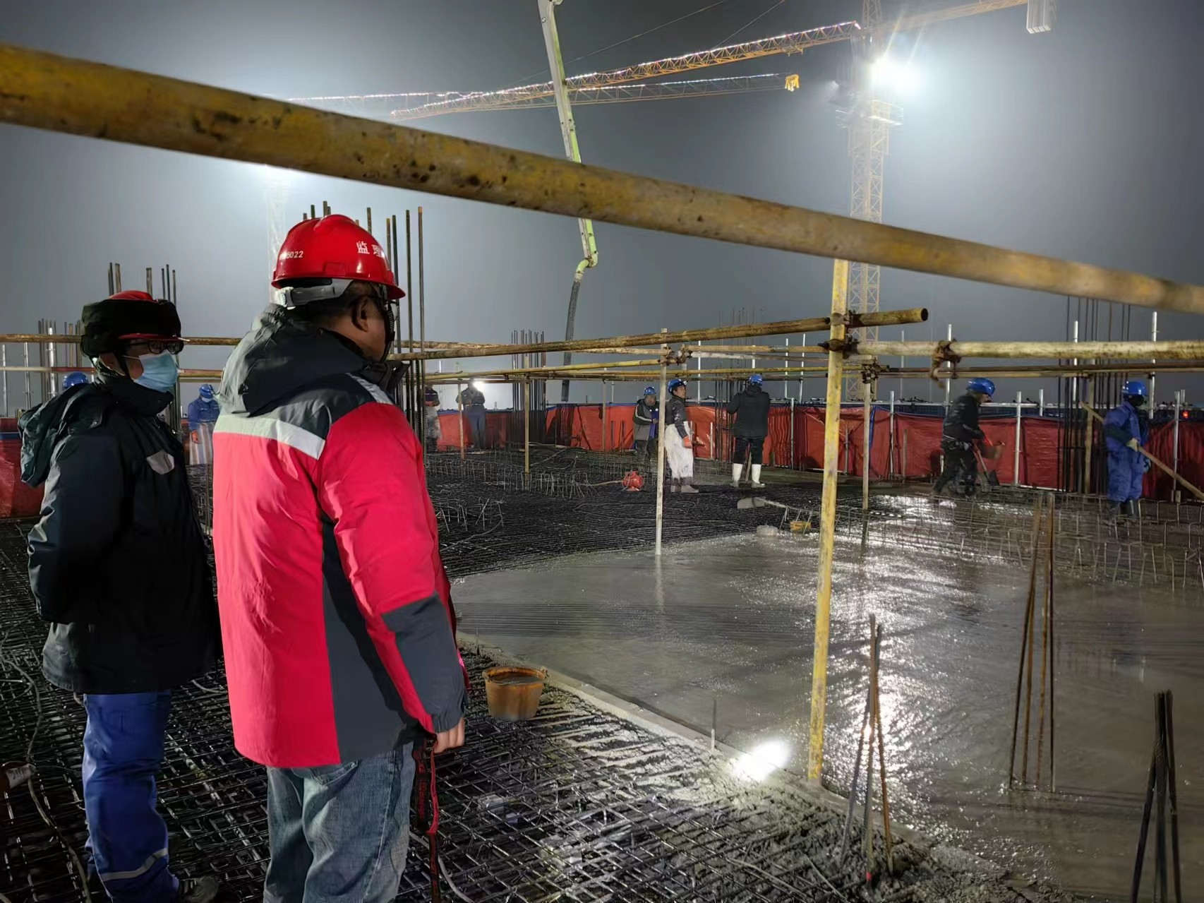 東平±800千伏換流站工程主控樓結構封頂